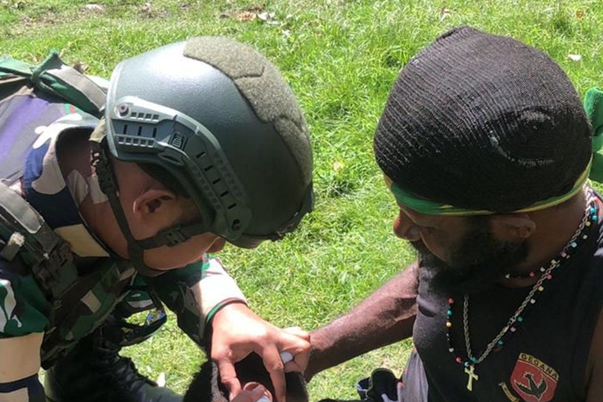 Satgas Yonif 136/TS pastikan warga Ilu peroleh layanan kesehatan secara baik