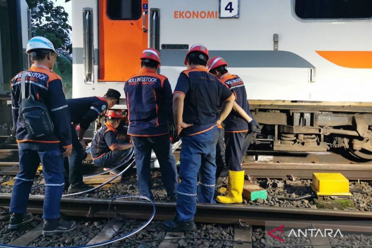 Perjalanan dua kereta di Daop 4 dibatalkan