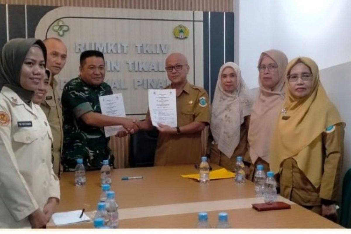 Dukcapil Pangkalpinang perkuat layanan akta kelahiran lewat inovasi  Si-Permata Akika - ANTARA News Bangka Belitung