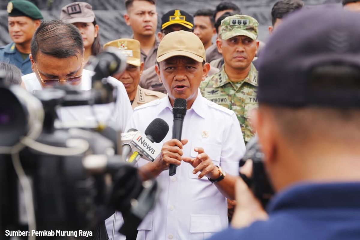 Menteri Bahlil tinjau penertiban tambang PT AKT di Murung Raya