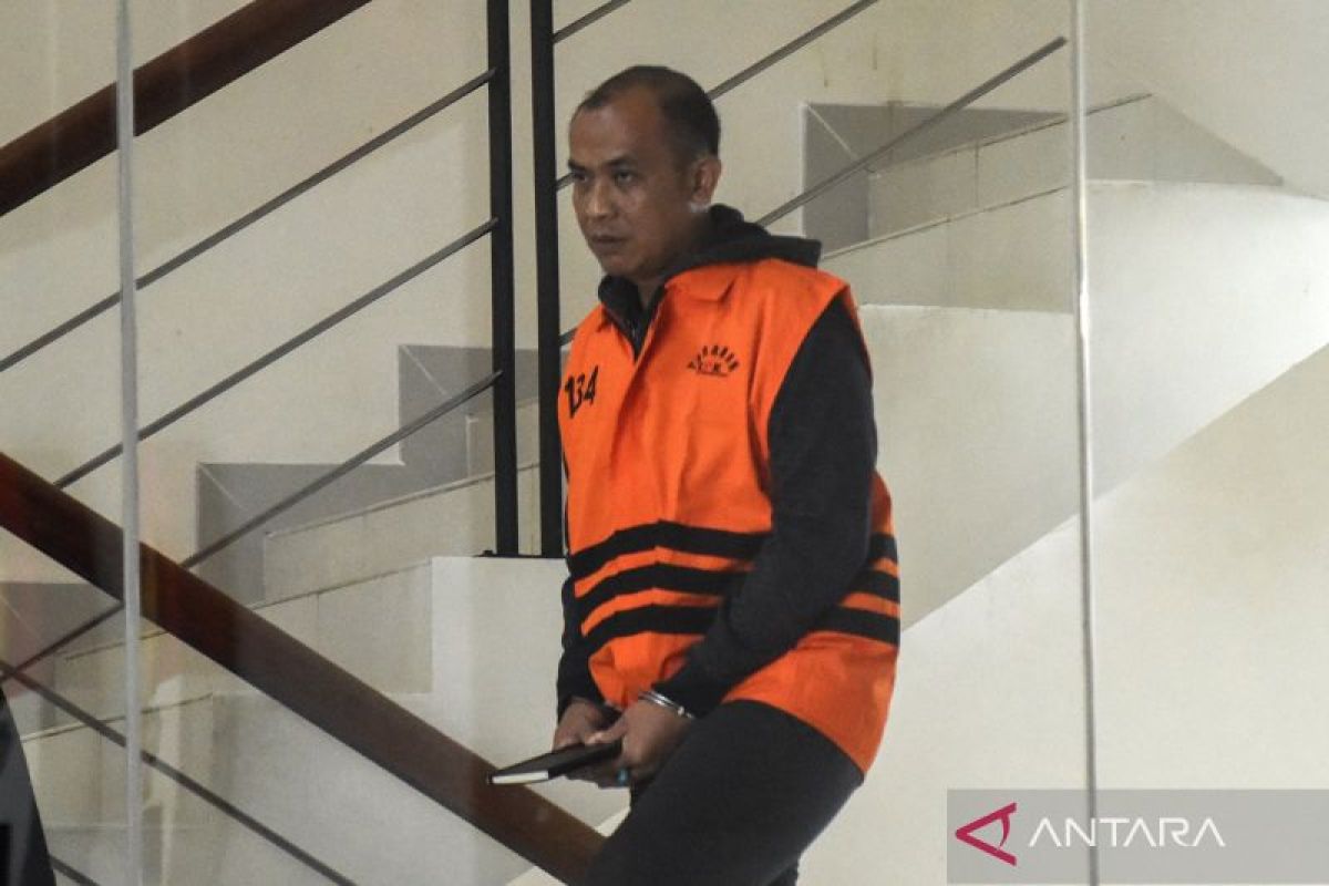 KPK panggil dua polisi dan dua jaksa pada kasus Bupati Rejang Lebong