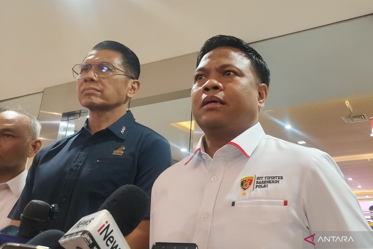 Indonesia Bentuk Satgas Pengendali Penambangan Minyak Ilegal