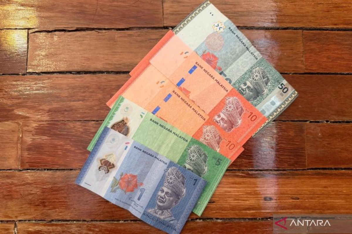 Ringgit menguat jadi 3,99 per dolar AS Rabu pagi