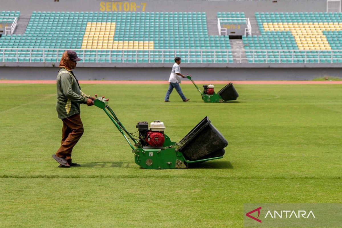 Stadion Gelora Delta Sidoarjo mulai disiapkan jelang perhelatan Piala AFF U-17 2026