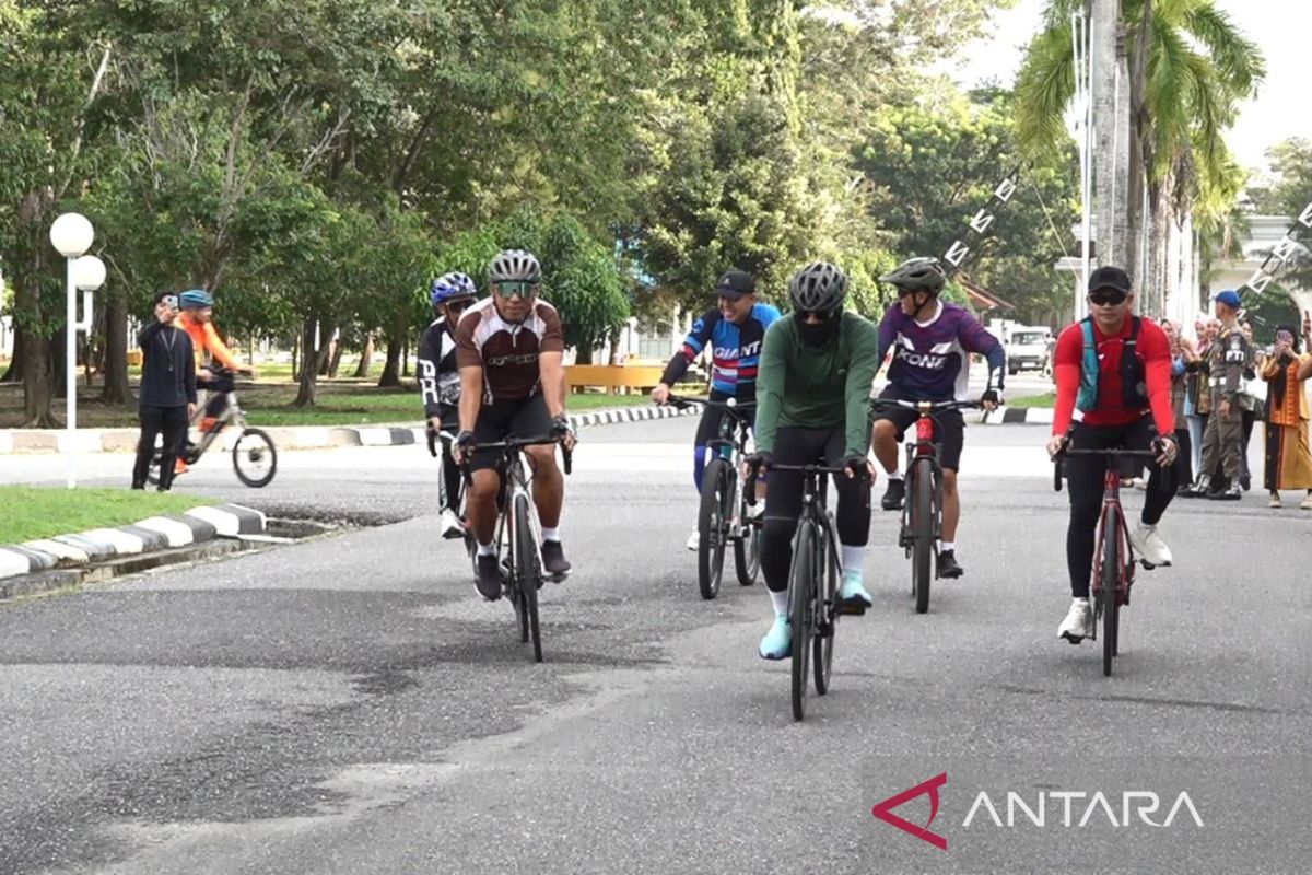 Dukung hemat BBM, Pemprov Sultra wajibkan ASN gunakan Bus Jemputan setiap Kamis