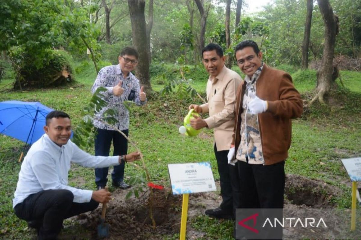 DPR Desak Pemerintah Kendalikan Komersialisasi Air Bawah Tanah