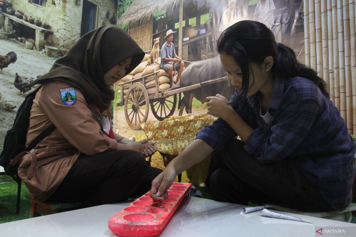 Kompetisi permainan tradisional implementasi PP Tunas