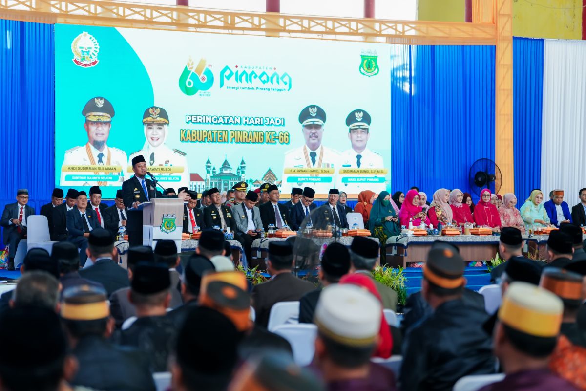 Gubernur Sulsel perkuat infrastruktur jalan hingga irigasi dongkrak ekonomi Pinrang