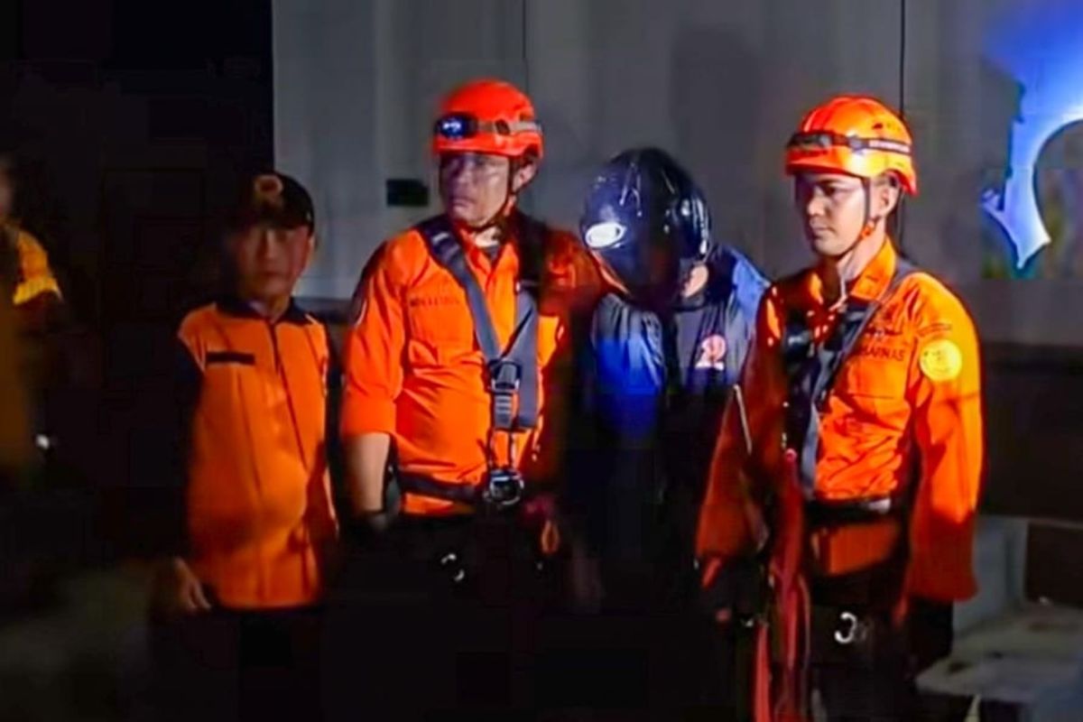 BPBD Kolaka gagalkan aksi percobaan lompat dari menara telekomunikasi