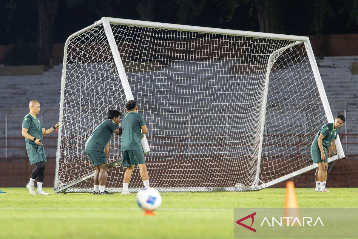 Timnas U-17 matangkan latihan jelang laga perdana Piala AFF