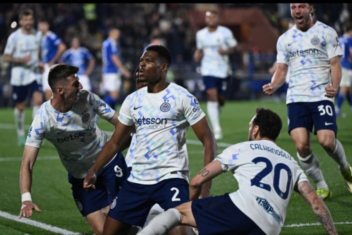 Inter kian dekati Scudetto setelah menang dramatis 4-3 lawan Como