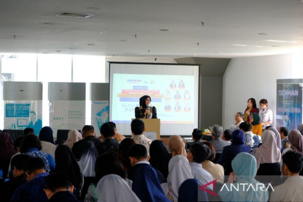 Aspikom dorong akselerasi akreditasi unggul lewat lokakarya kurikulum