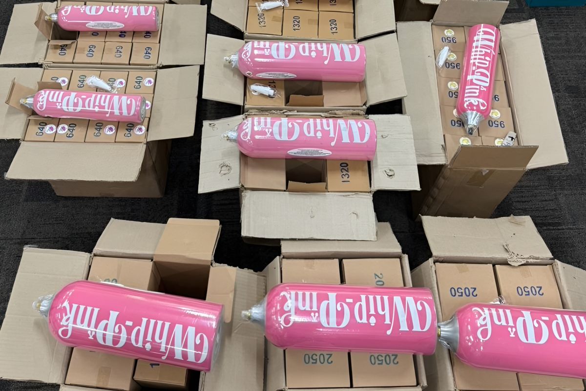 Bareskrim Polri bongkar keberadaan pabrik gas N2O "Whip Pink"