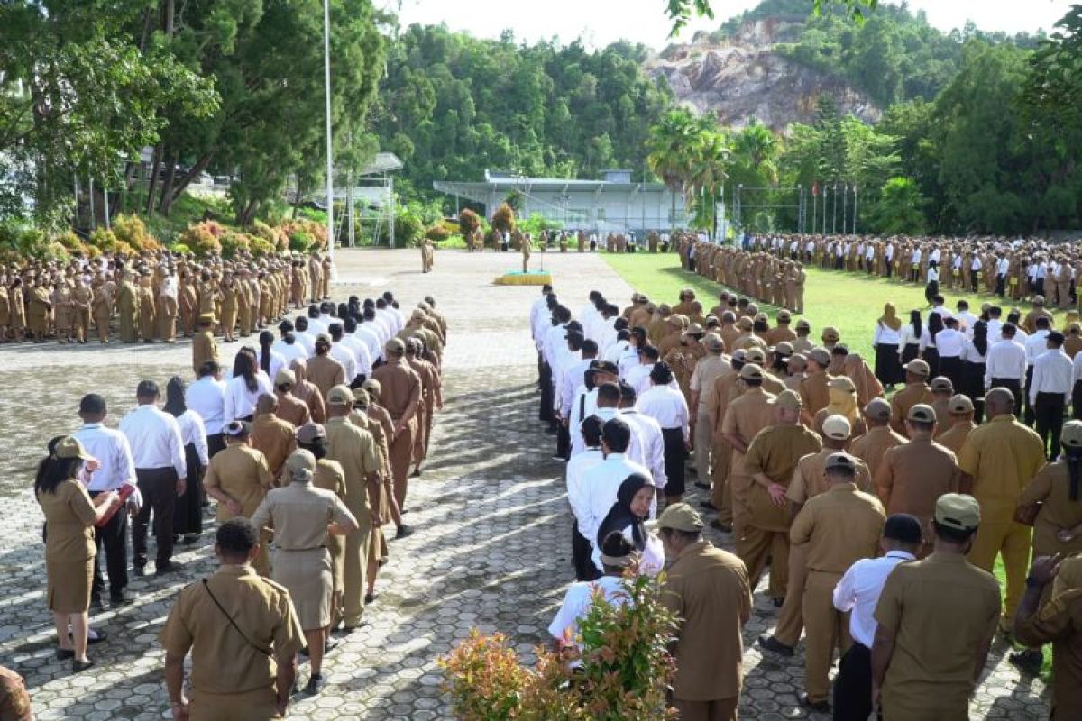 Wali Kota Jayapura minta kepala kampung hadir setiap apel Senin pagi