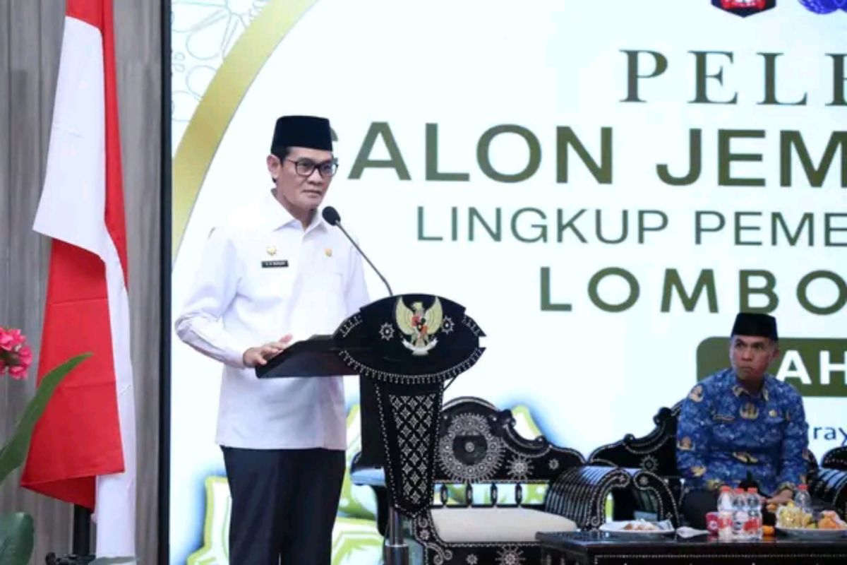 Wabup ingatkan calon haji ASN doakan kemajuan Lombok Tengah