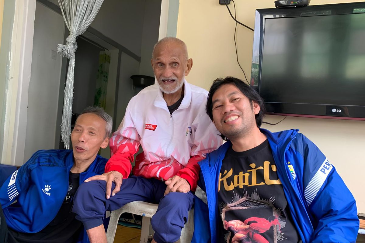 Max Timisela doakan Persib "hattrick" juara