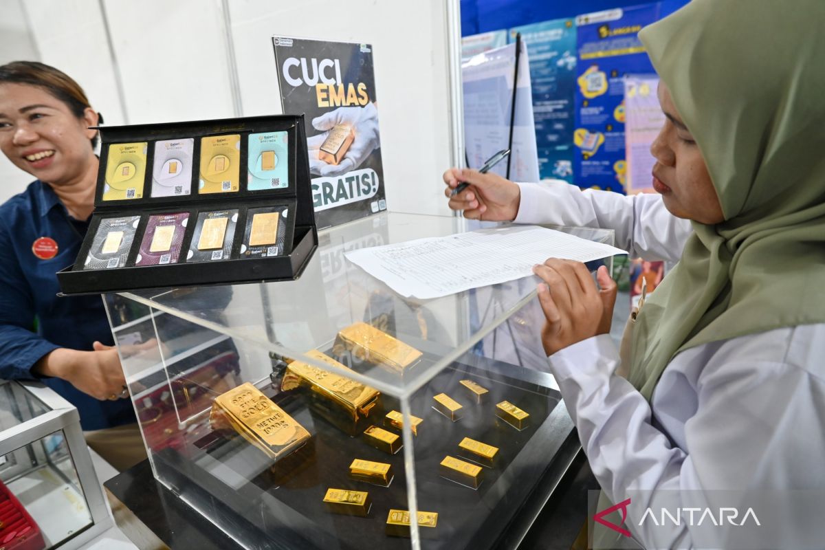 Harga emas di Pegadaian Kamis pagi ini anjlok