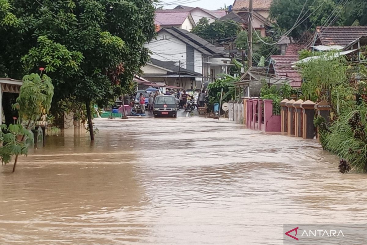 BNPB: Banjir Solo dan Bandung dampak tidak langsung Bibit Siklon 92S