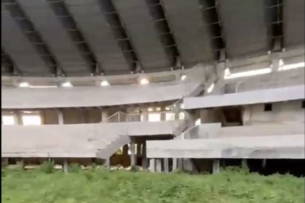 Pengamat Sepak Bola sayangkan mangkraknya Stadion Barombong