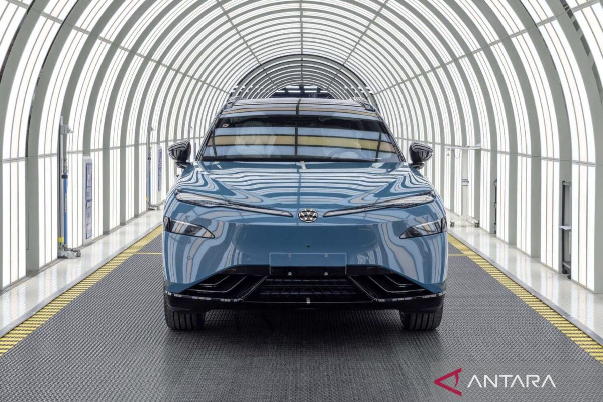 Volkswagen luncurkan ID. Unyx 08 hasil kolaborasi dengan Xpeng