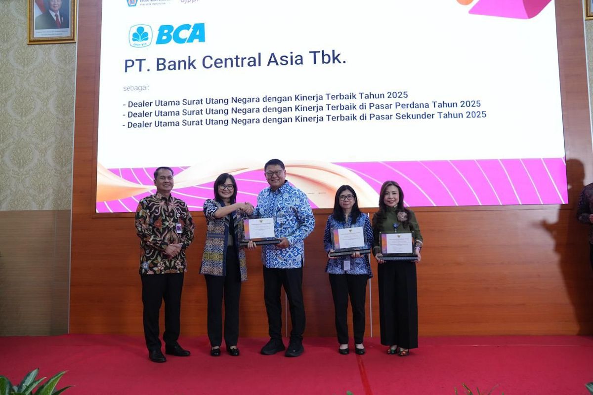 BCA sabet empat penghargaan mitra Surat Utang Negara dari Kemenkeu