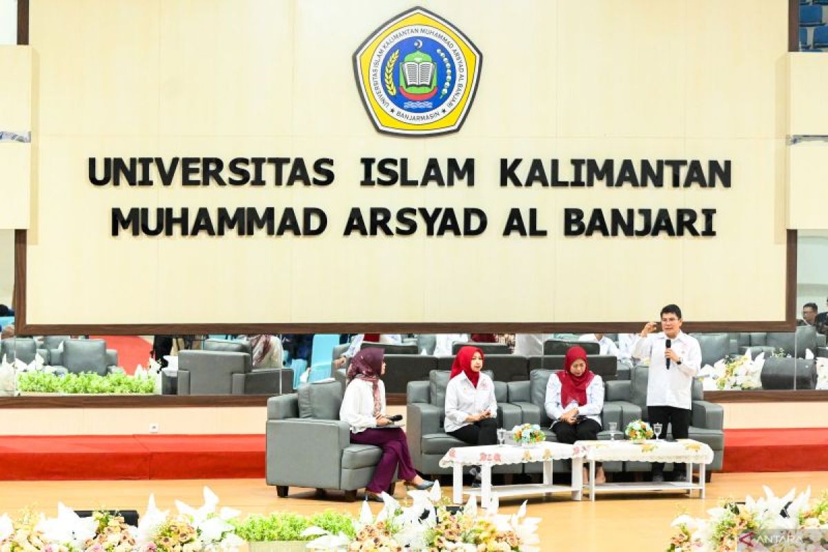 Direktur Utama ANTARA beri materi komunikasi empati di Uniska Banjarmasin