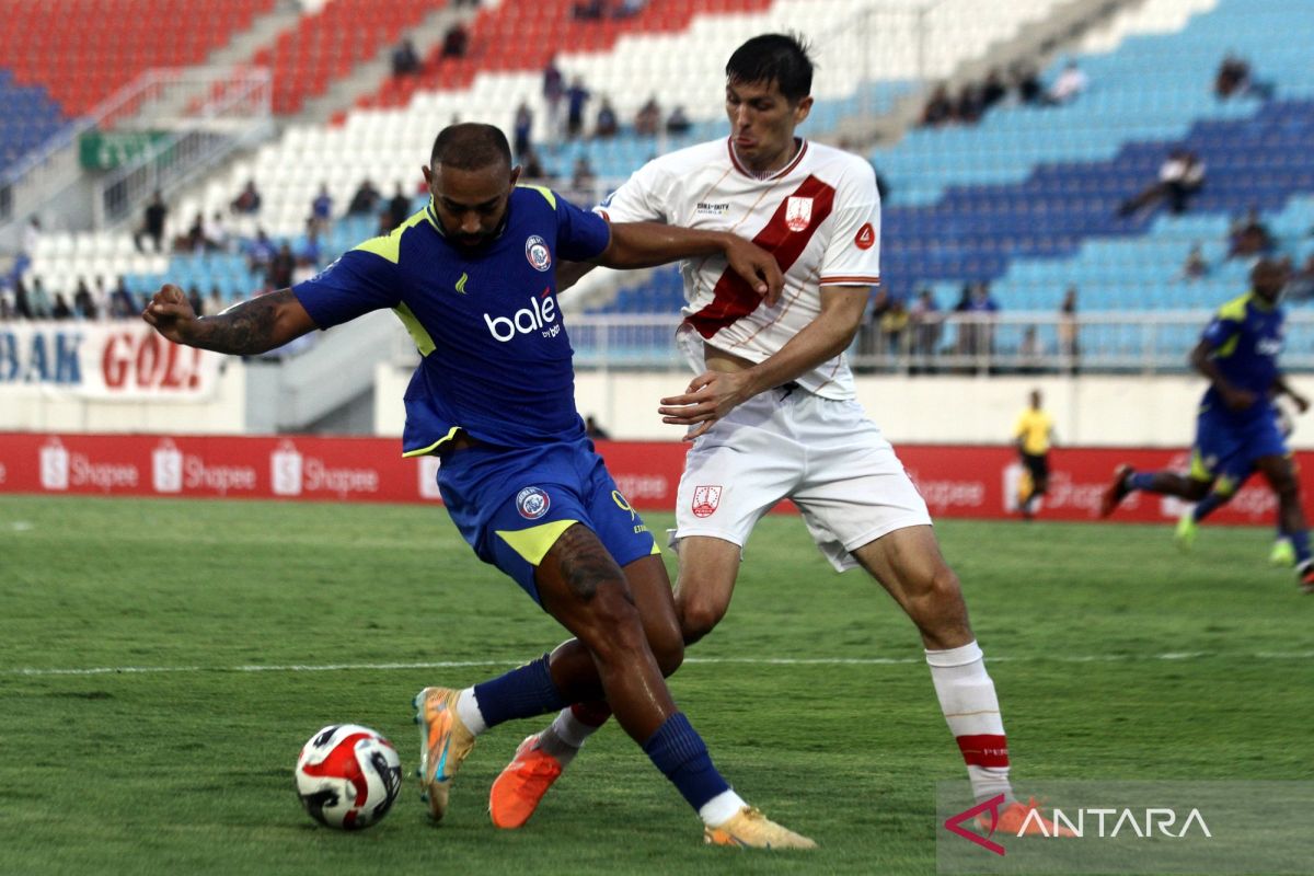Marcos Santos sanjung kerja keras pemain Arema saat kalahkan Persis
