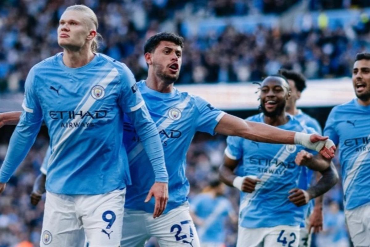 Manchester City menang 2-1 atas Arsenal, persaingan gelar memanas