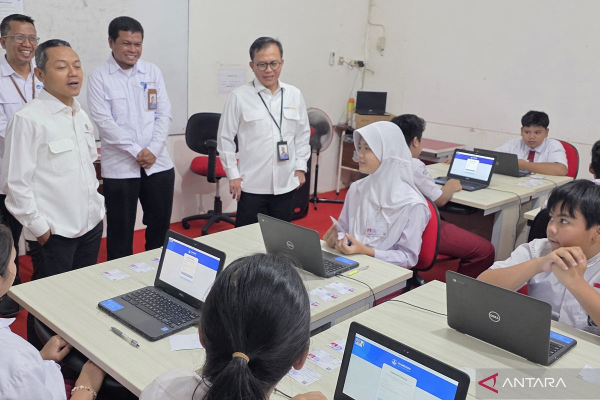 Tinjau TKA SD, Wamendikdasmen: Jangan panik, kerjakan dari soal mudah