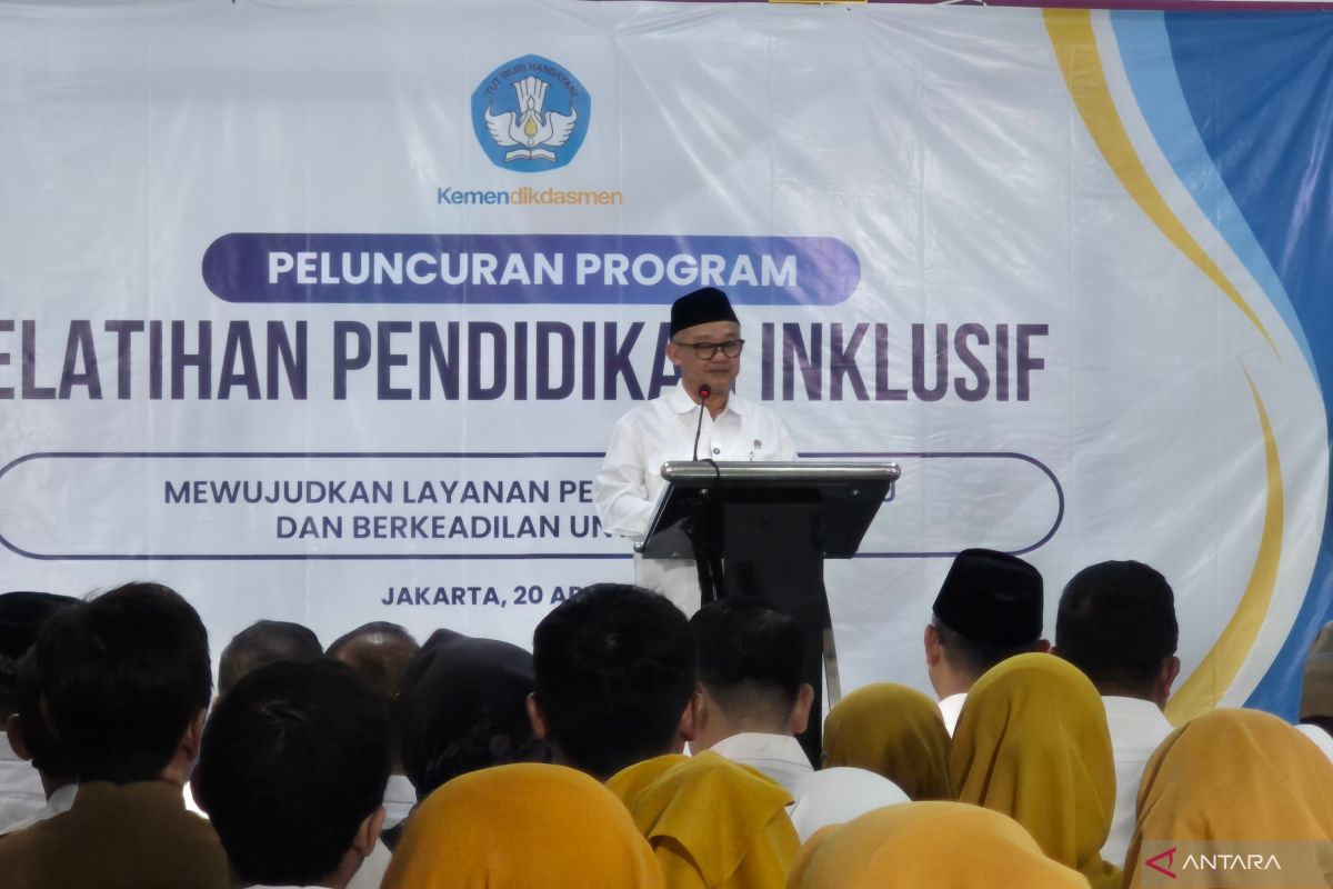 Indonesia expands inclusive school admissions system