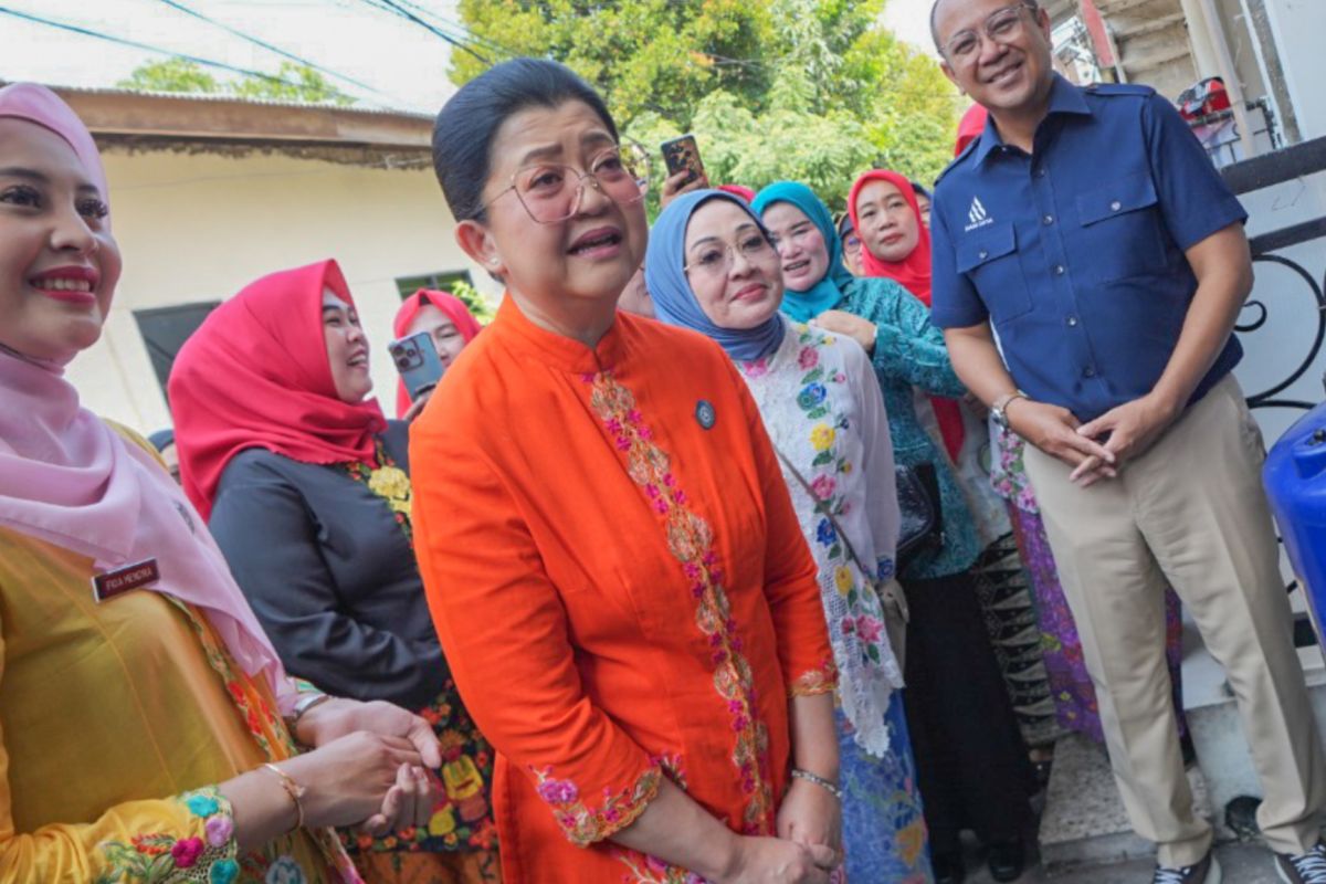 Jaga ketersediaan air, PAM Jaya bagikan toren gratis bagi warga Koja