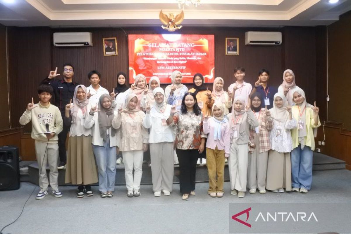 Kabiro ANTARA Babel beri pelatihan Jurnalistik Dasar di UBB