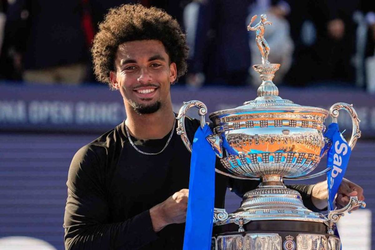 Arthur Fils juarai Barcelona Open 2026