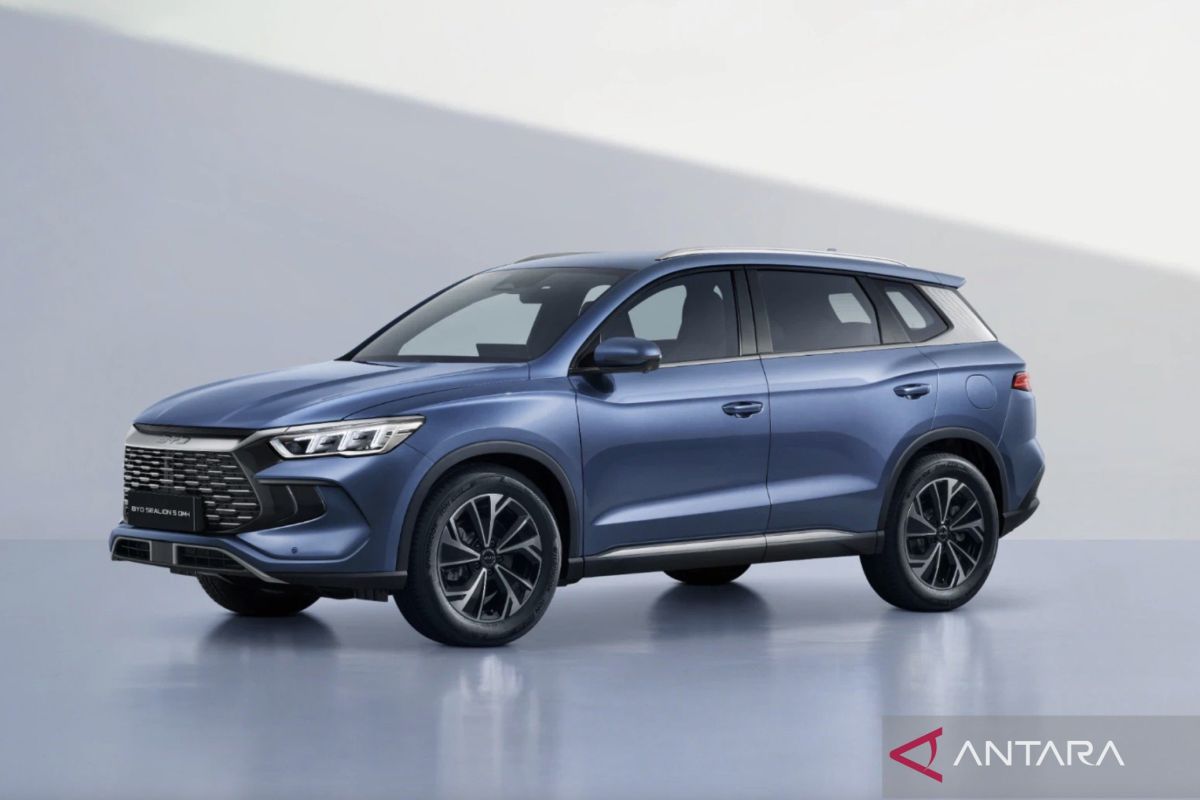 BYD Sealion 05 DM-i tawarkan jangkauan listrik hingga 305 km