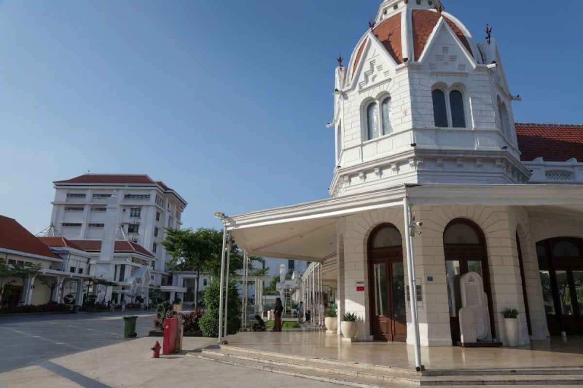 Menata ulang rumah kebudayaan