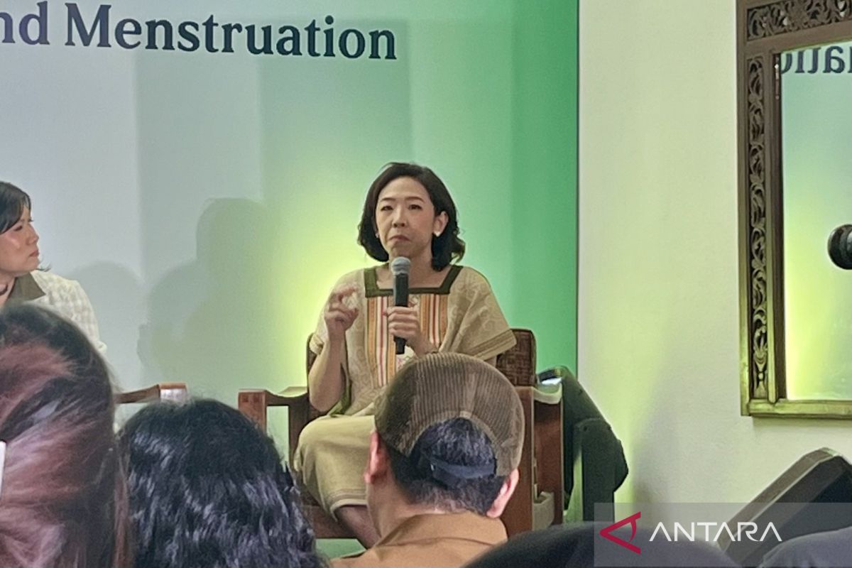 Pola asuh dan stigma buat perempuan sulit terbuka soal masalah