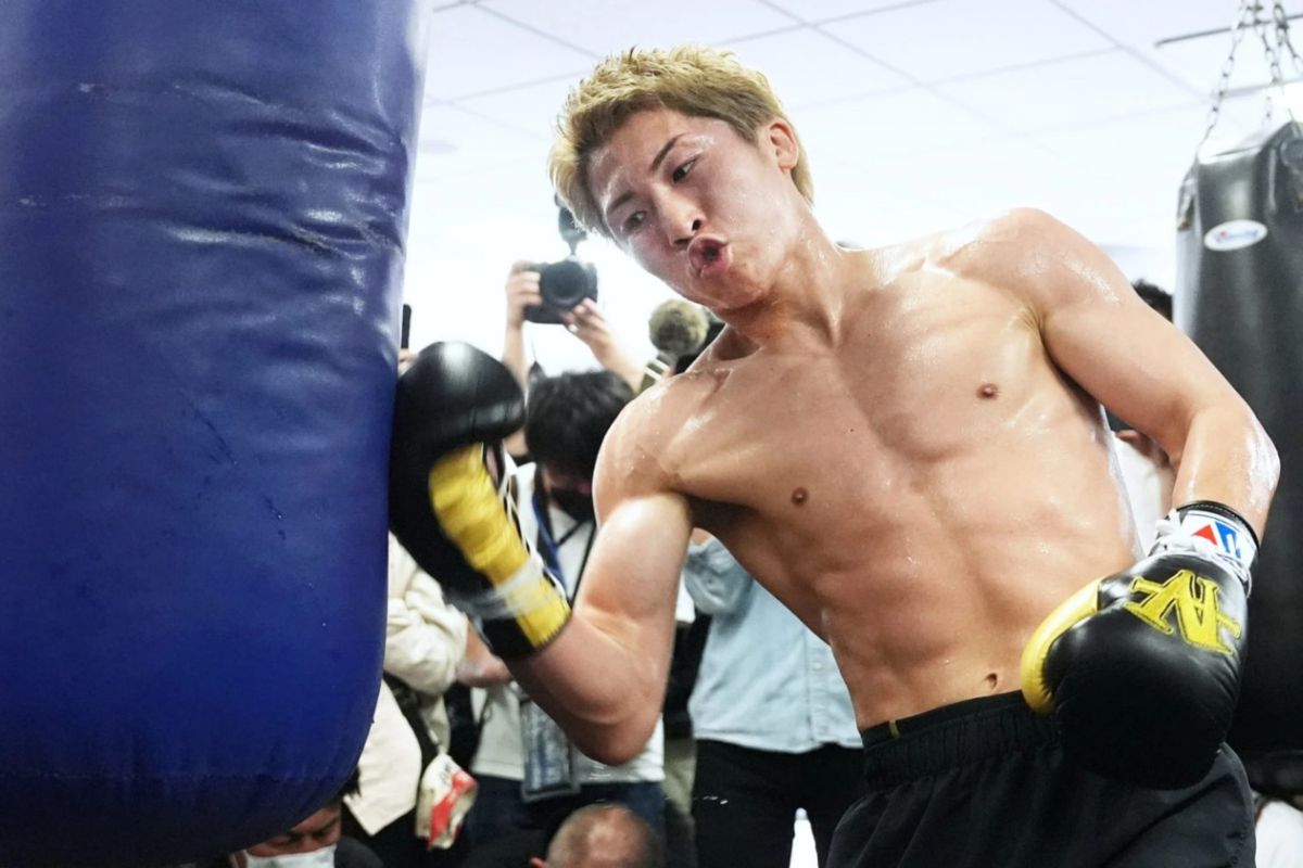 Naoya Inoue berlatih keras jelang lawan Nakatani