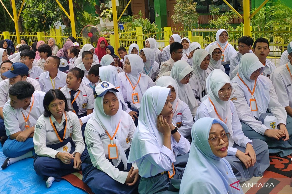 Program sekolah swasta gratis sasar 20 lembaga pendidikan di Jakbar