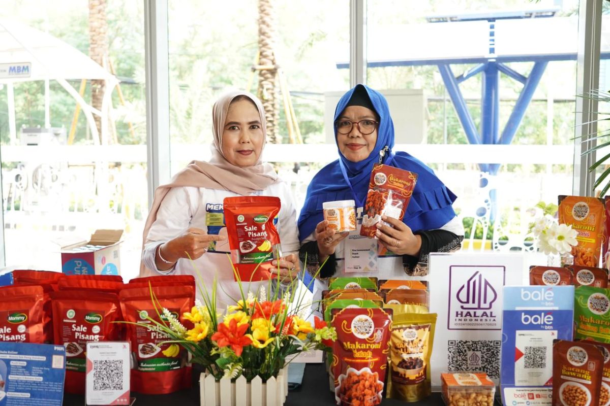 Kisah PNM berdayakan ibu-ibu prasejahtera hingga juara nasional lewat Mekaarpreneur