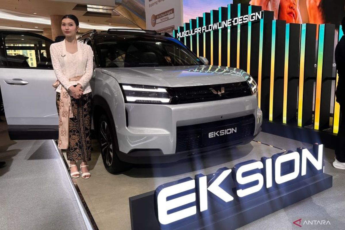 Diskon Rp10 juta Wuling Eksion bagi 2000 pembeli pertama