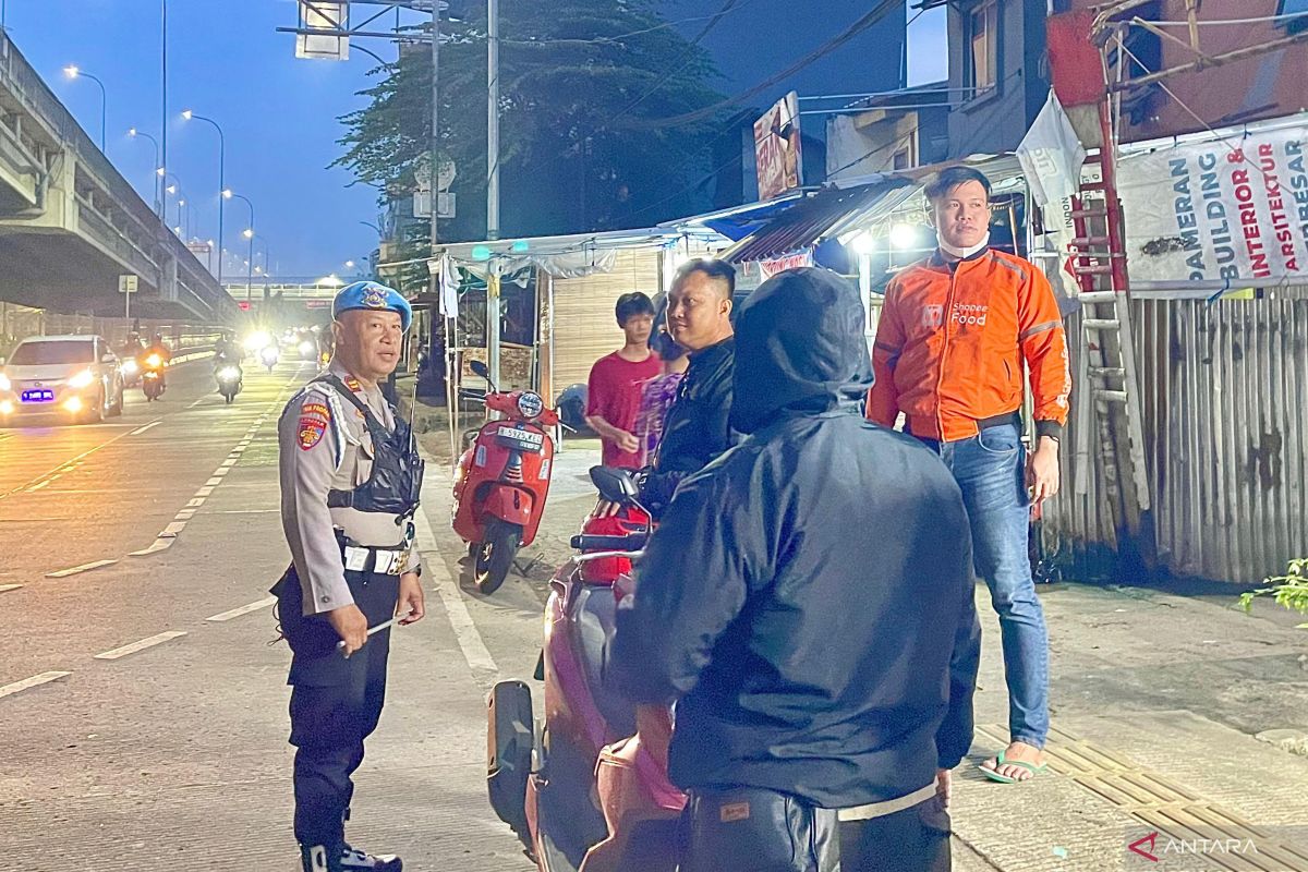 Personel gabungan tingkatkan patroli antisipasi tawuran di Jatinegara
