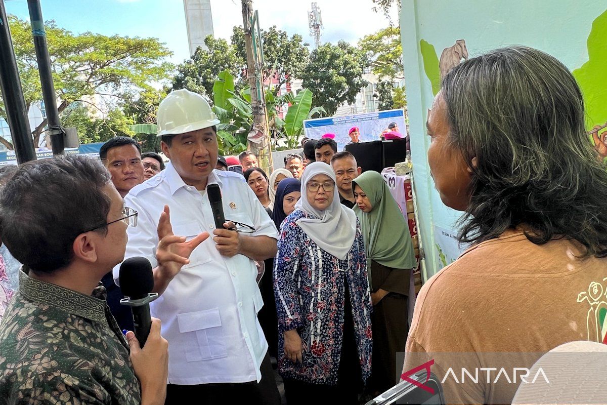Maruarar perluas model renovasi rumah kumuh di Menteng ke wilayah lain