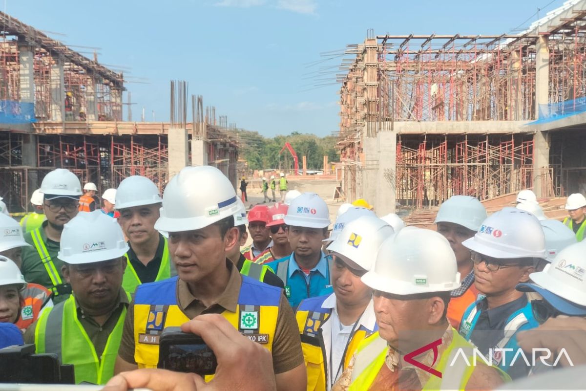 AHY optimistis pembangunan Sekolah Rakyat Wonolopo selesai tepat waktu
