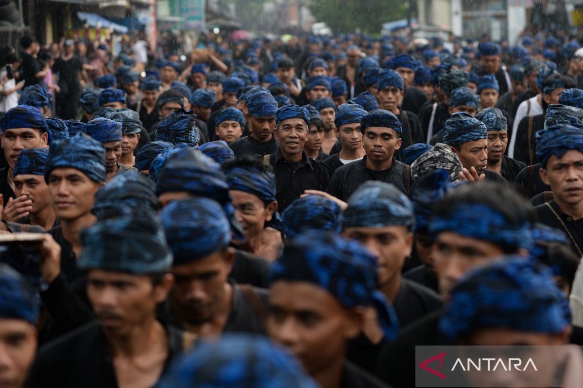 Ribuan warga Badui ikuti tradisi Seba 2026