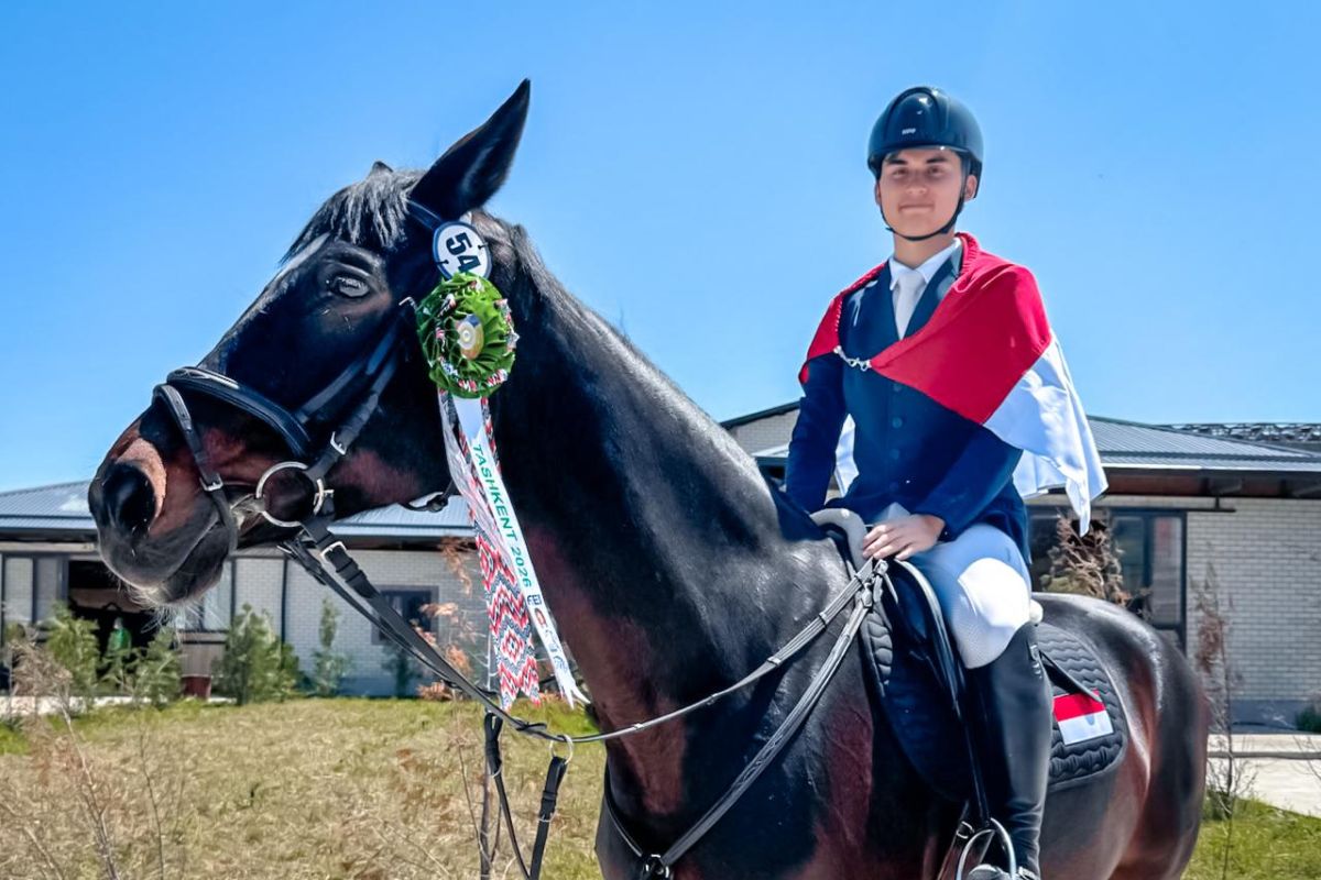 Dinov kibarkan Merah Putih di Tashkent setelah tempati posisiketiga