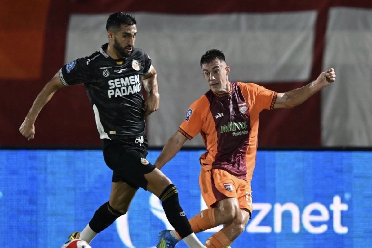 Borneo FC tundukkan Semen Padang 3-0, tempel ketat Persib Bandung