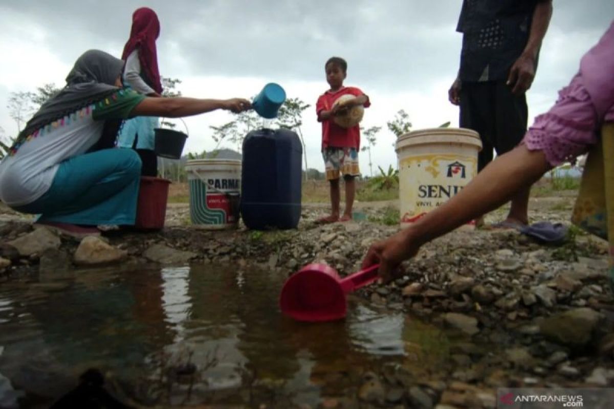 SDA Jaksel ingatkan warga kurangi penggunaan air tanah Jakarta