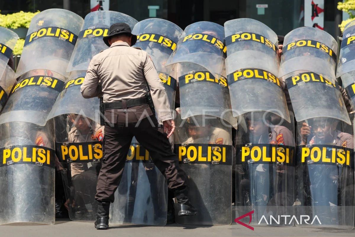 1.200 polisi Makassar siap kawal Hari Buruh