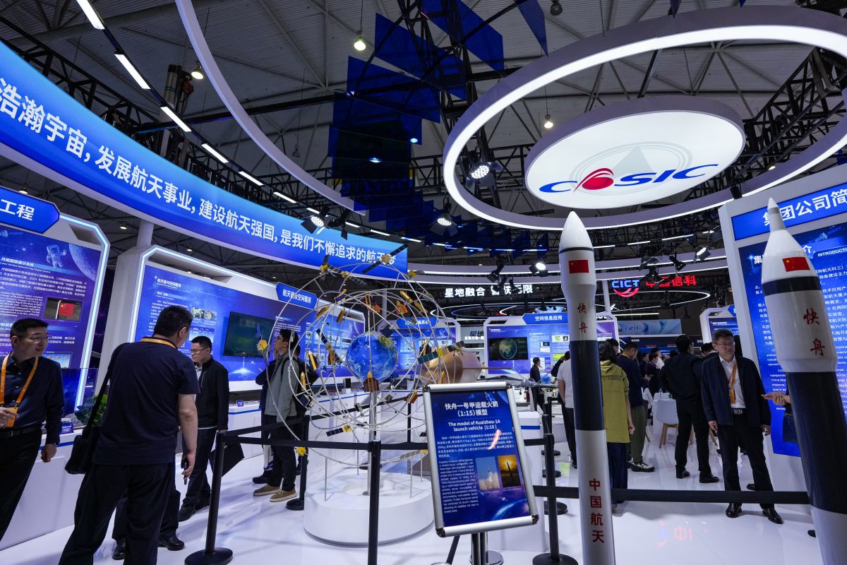 Perayaan Hari Antariksa China tampilkan teknologi luar angkasa