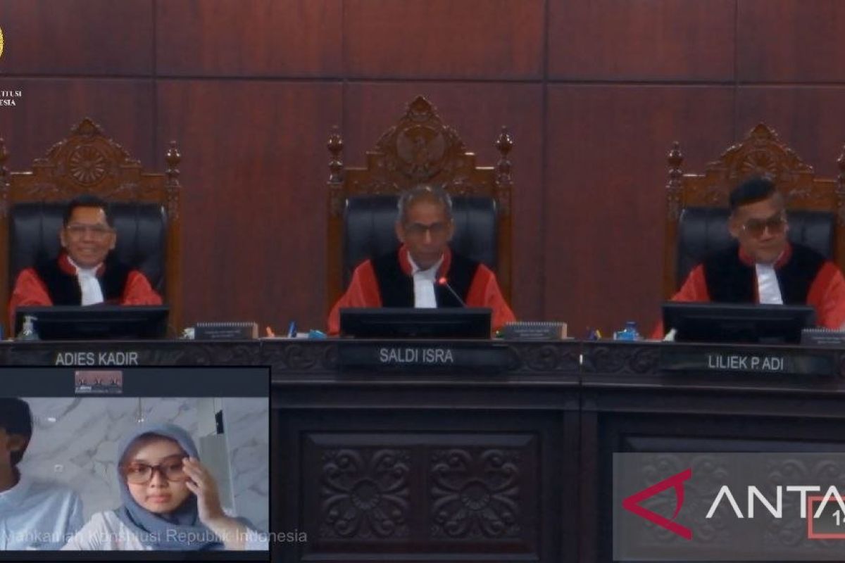 Hakim doakan pemohon uji materi UU MK "berjodoh sampai akhir"